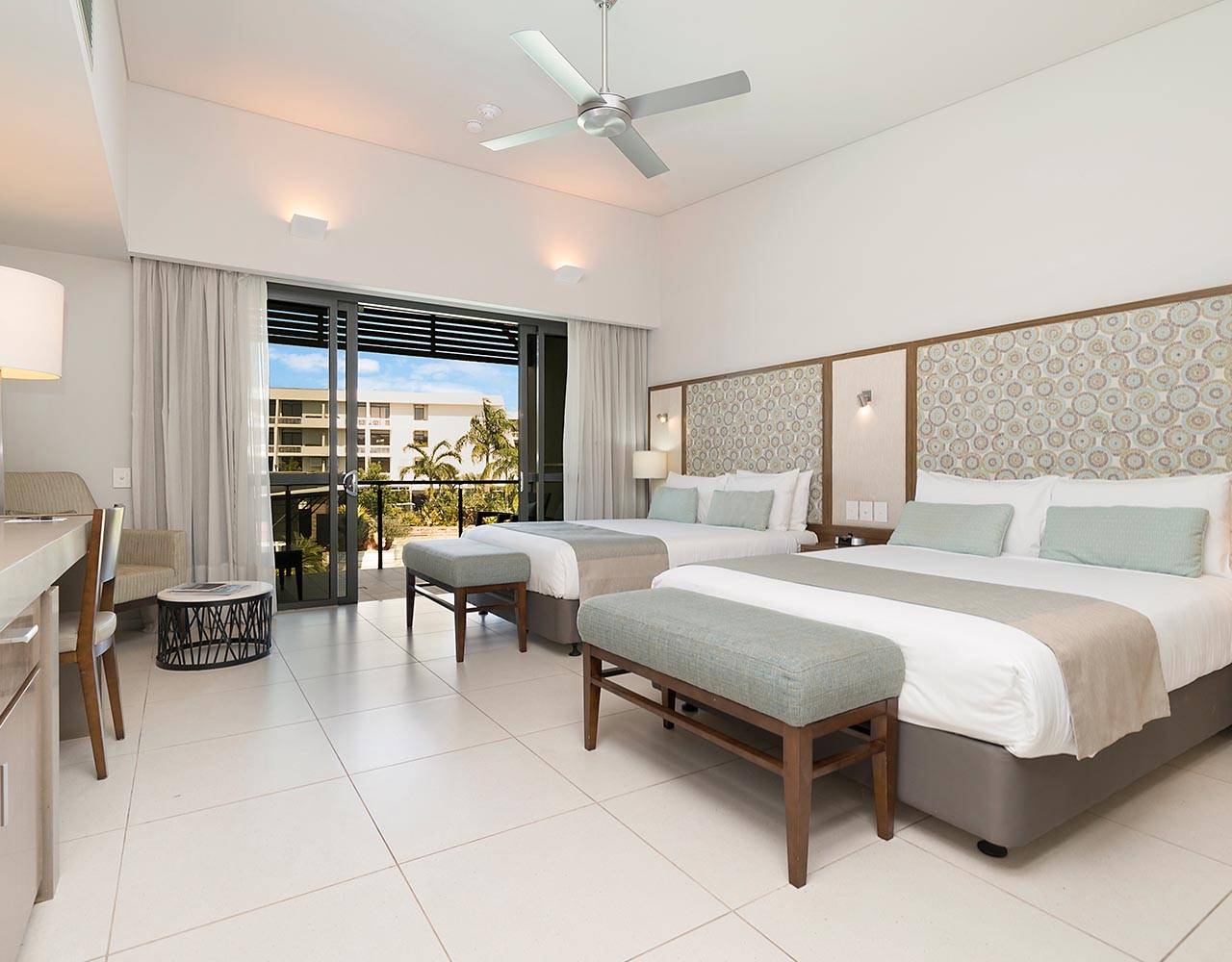 Lagoon Rooms